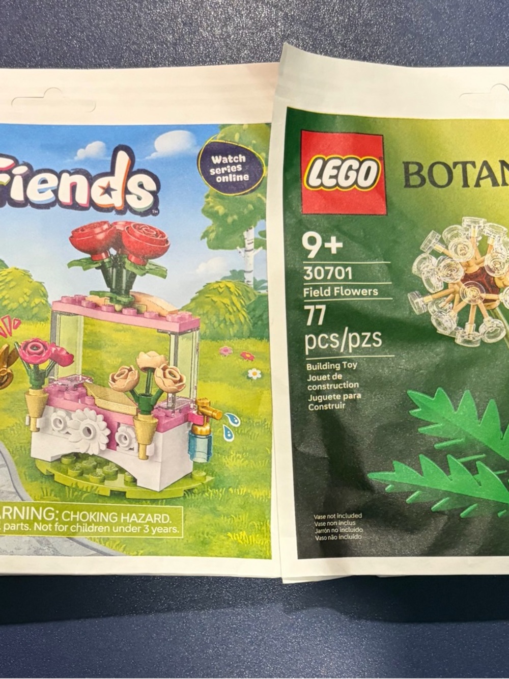 Lego Friends Pink and Green Flower Stand and botanical field Building Set